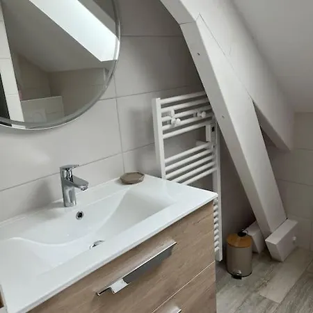 Semesterbostad La Girase *